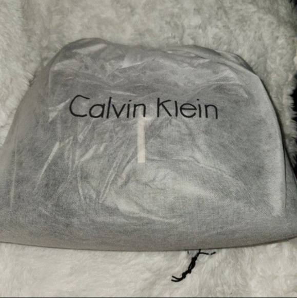 Calvin Klein Reversible Tote Black/Taupe - Picture 6 of 7